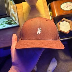 STUSSY Swirly S Snapback Cap